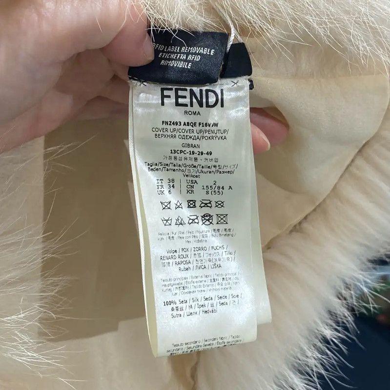 Fendi Fendi Cream Faux Fur Women's Jacket 0089 Size ONE SIZE - 4 Thumbnail