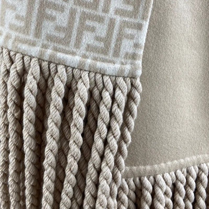 Fendi Fendi Khaki Wool Long Coat for Women 0089 Size XL / US 12-14 / IT 48-50 - 2 Thumbnail