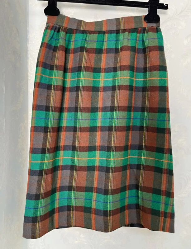 Yves Saint Laurent YSL Green Wool Women's Short Skirt 0089 Size 23" - 9 Thumbnail