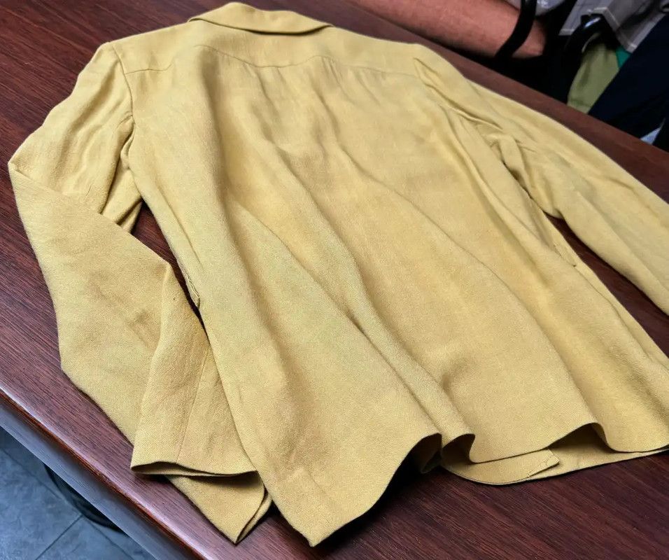 Yves Saint Laurent Yves Saint Laurent Yellow Silk Blend Cardigan 0089 Size ONE SIZE - 7 Thumbnail