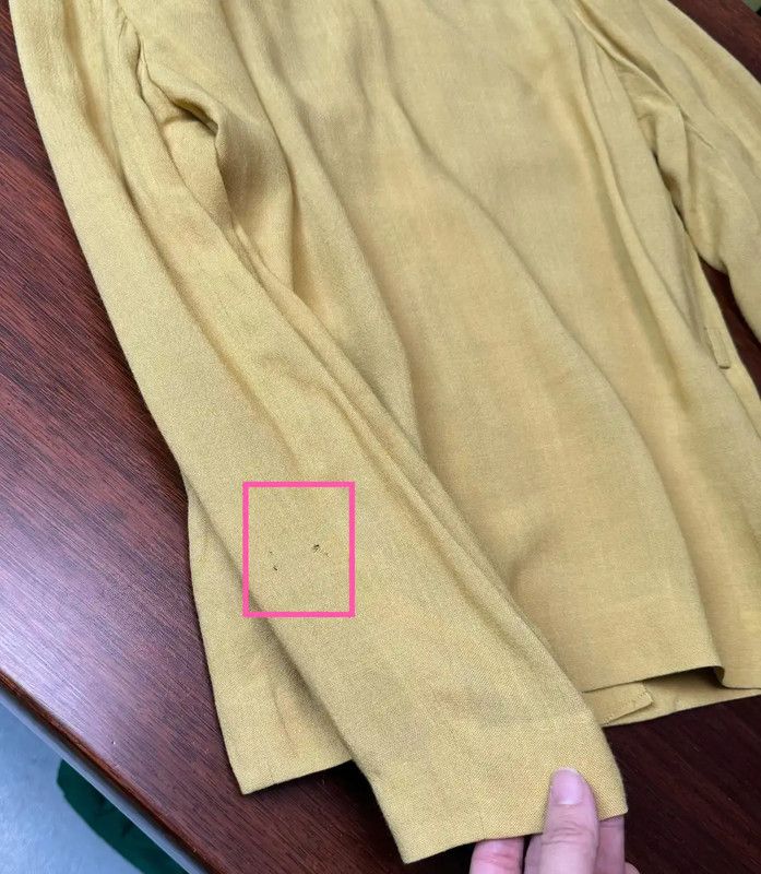 Yves Saint Laurent Yves Saint Laurent Yellow Silk Blend Cardigan 0089 Size ONE SIZE - 8 Thumbnail