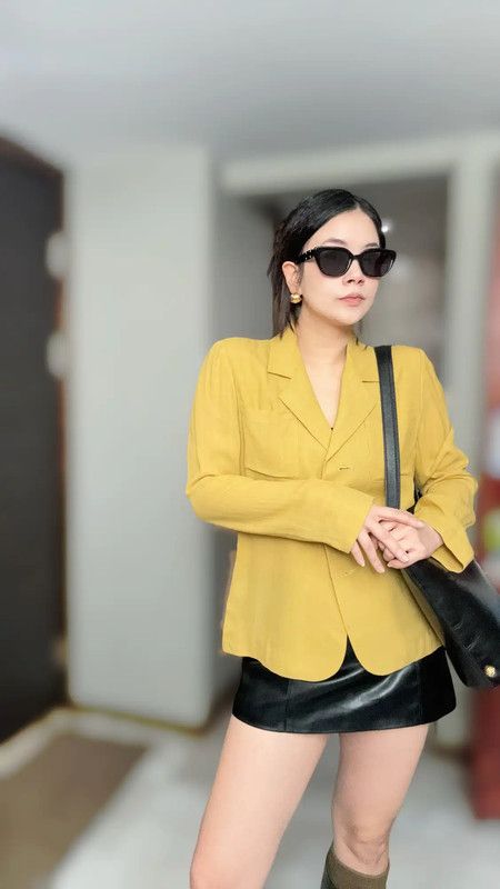 Yves Saint Laurent Yves Saint Laurent Yellow Silk Blend Cardigan 0089 Size ONE SIZE - 3 Thumbnail
