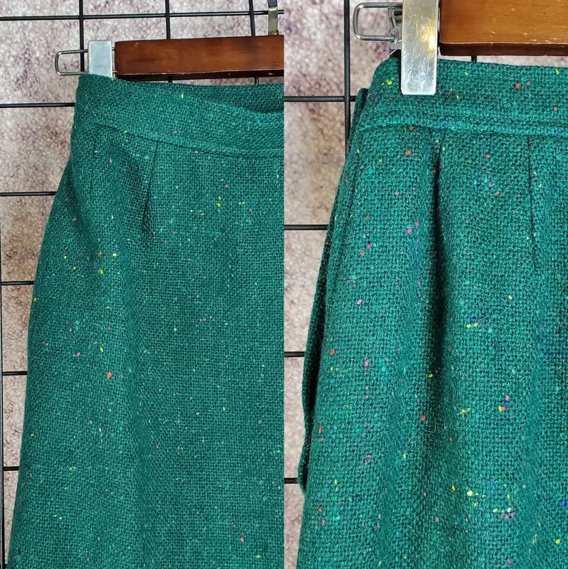Yves Saint Laurent Yves Saint Laurent Green Embroidered Wool Skirt 0089 Size 29" - 4 Thumbnail