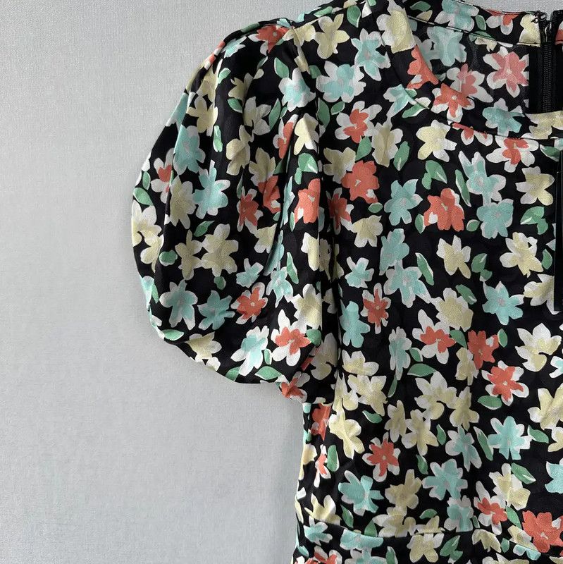 Yves Saint Laurent YSL Floral Print Summer Dress Medium 0089 Size M / US 6-8 / IT 42-44 - 7 Thumbnail
