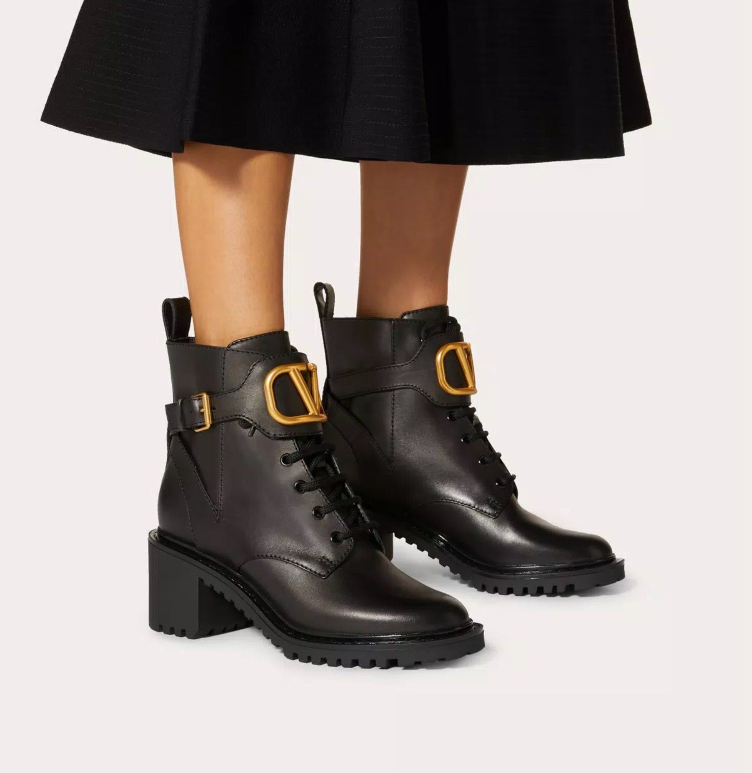 Valentino Valentino Vlogo Signature Calfskin Combat Boots SIZE 39.5 Size ONE SIZE - 4 Thumbnail