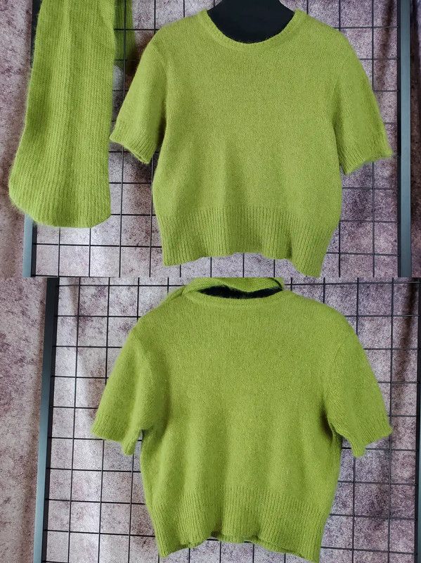 Yves Saint Laurent YSL Lightweight Green Cashmere Knit Top 0089 Size M / US 6-8 / IT 42-44 - 3 Thumbnail