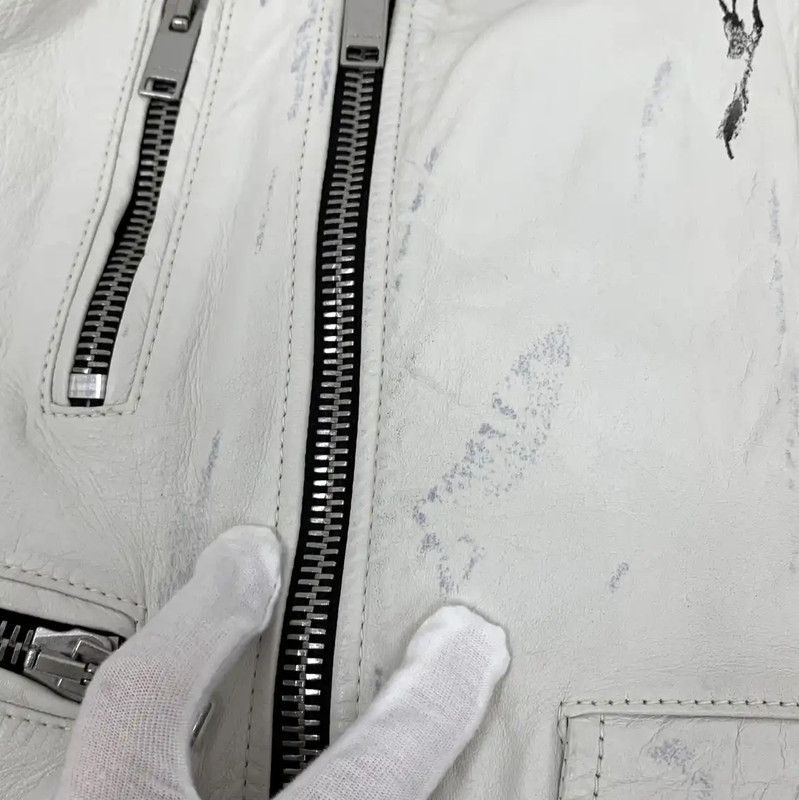 Yves Saint Laurent Saint Laurent White Leather Jacket for Women 0089 Size XS / US 0-2 / IT 36-38 - 8 Thumbnail