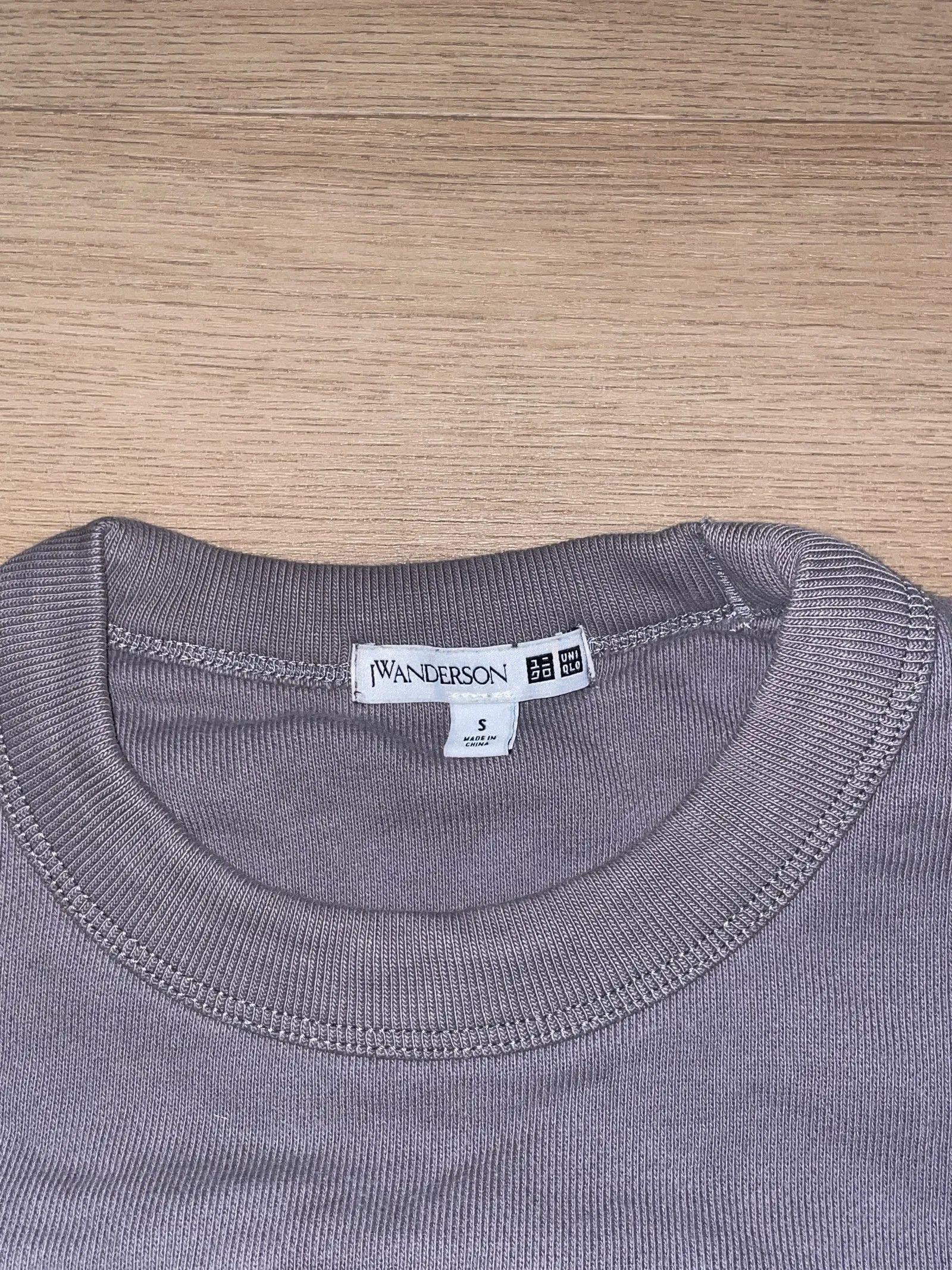 Uniqlo JW Anderson x Uniqlo Sweatshirt Size S / US 4 / IT 40 - 2 Thumbnail