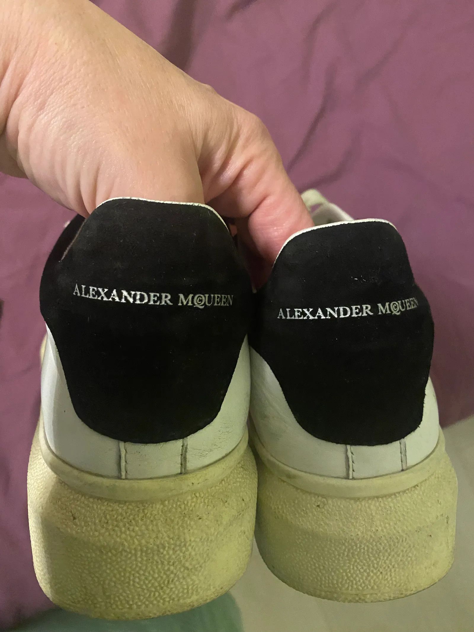 Alexander McQueen Alexander McQueen Sneakers Size US 7 / IT 37 - 2 Thumbnail