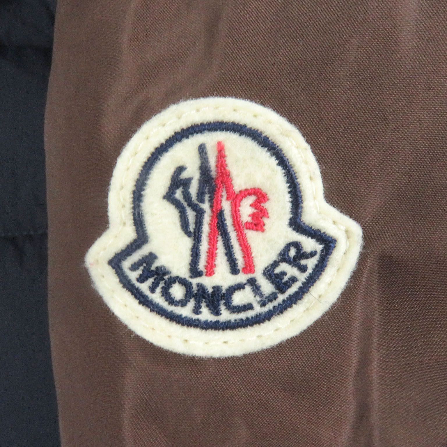 Moncler Moncler Moncler ENZIAN GIUBOTTO Nylon Down Jacket Others Outerwear DUTY FREE for USA Size ONE SIZE - 5 Thumbnail