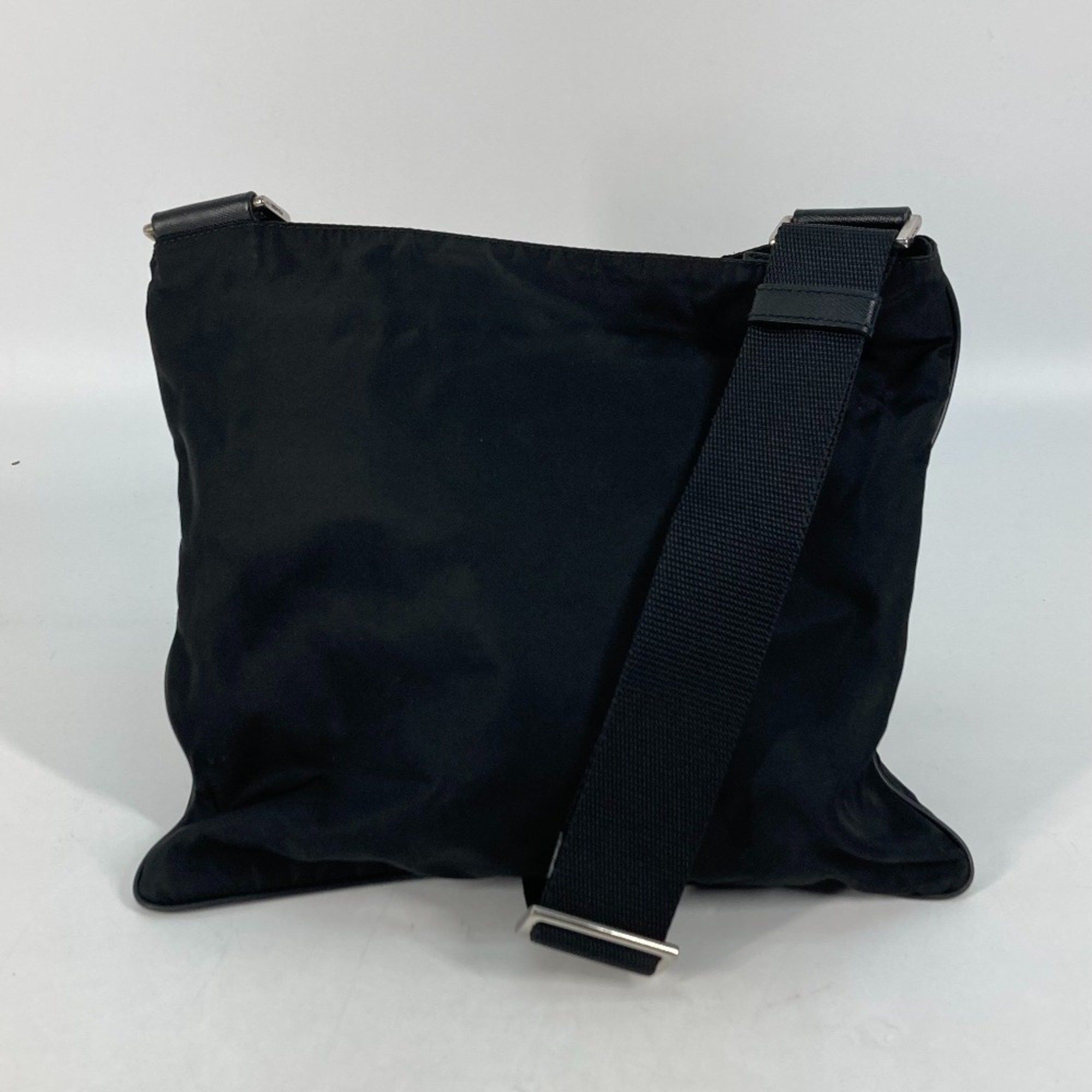 Prada Prada Triangle Logo Flat Shoulder Bag in Nylon with Plaque, Black Size ONE SIZE - 5 Thumbnail