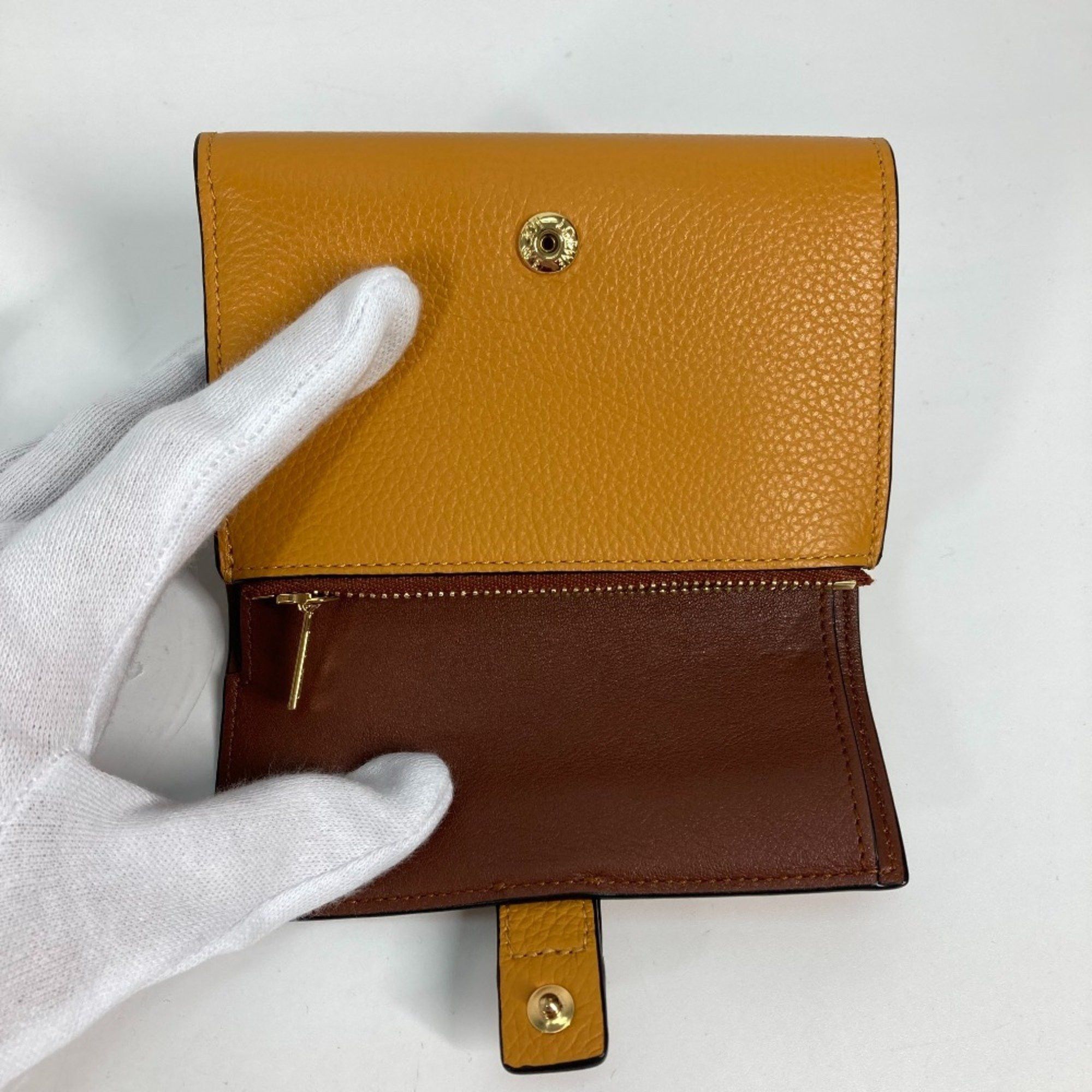 Loewe LOEWE C660Z41X01 Compact Wallet, Zip Bifold Leather, Women's, Toffee/Tan Brown Size ONE SIZE - 9 Thumbnail