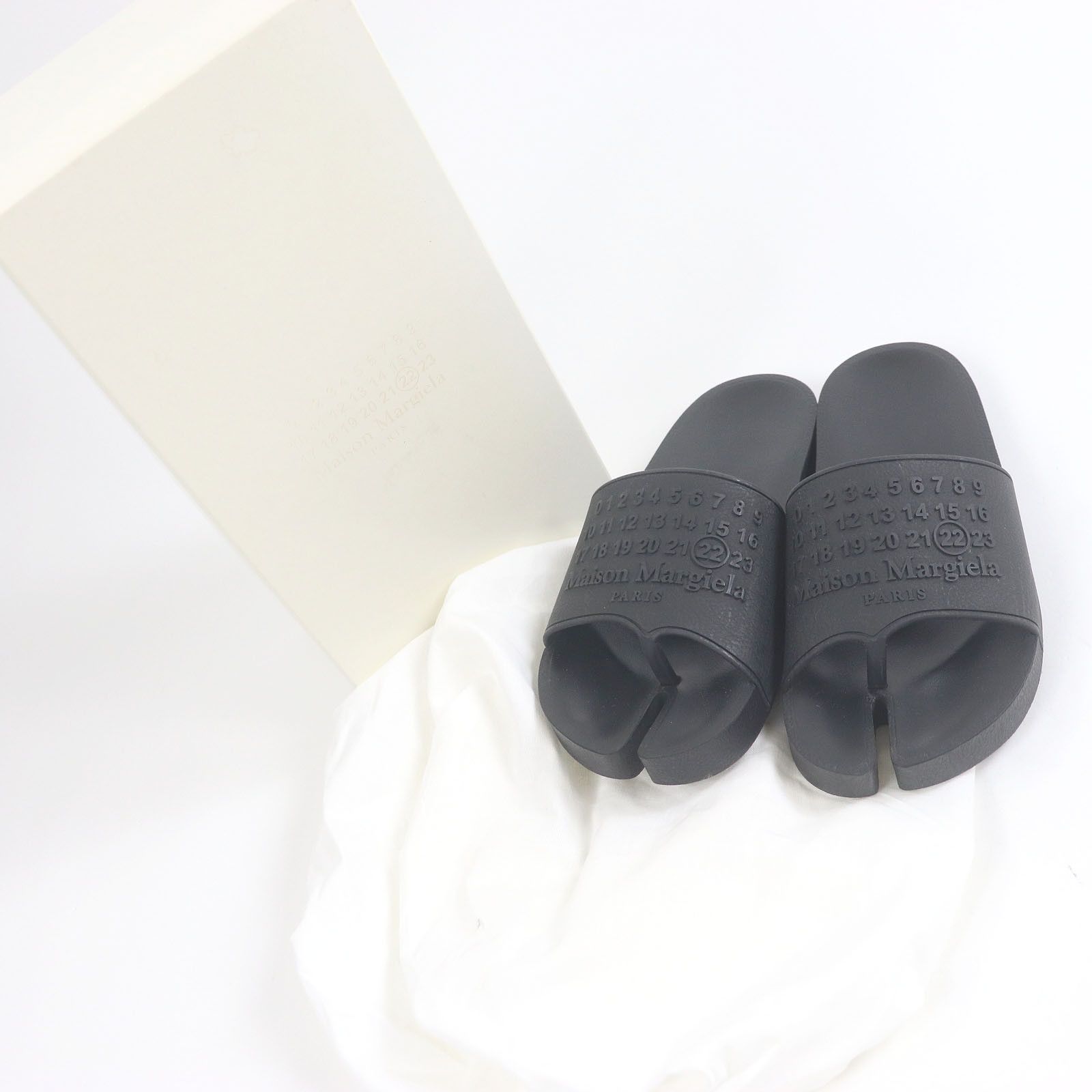 Maison Margiela Maison Martin Margiela Maison Margiela 22 Tabi Rubber Sandals Plastic Shoes DUTY FREE for USA Size ONE SIZE - 2 Thumbnail