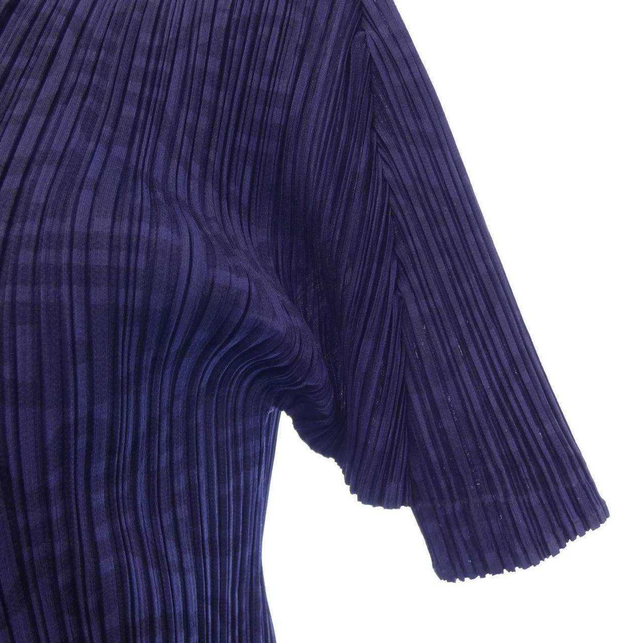 Issey Miyake Issey Miyake Pleats Please S/S Shirt Plastic Tops PP82-JK761 DUTY FREE for USA Size ONE SIZE - 5 Thumbnail