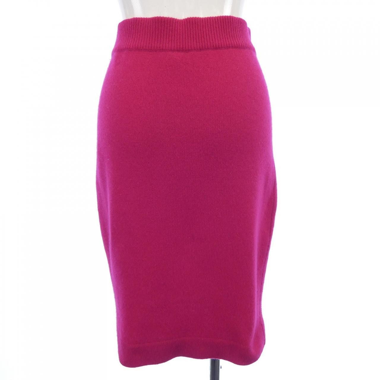Chanel Chanel Chanel 100% Cashmere Skirt Others Skirts DUTY FREE for USA Size ONE SIZE - 2 Thumbnail