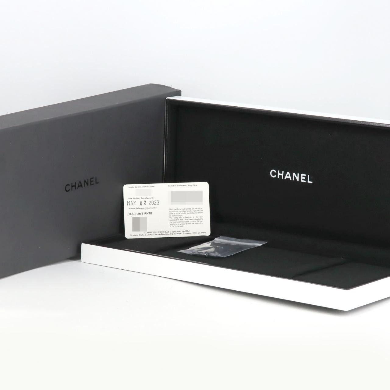 Chanel Chanel Chanel Code Coco Cyber Gold LIMITED Stainless Steel Metal Quartz H7945 DUTY FREE for USA Size ONE SIZE - 9 Thumbnail