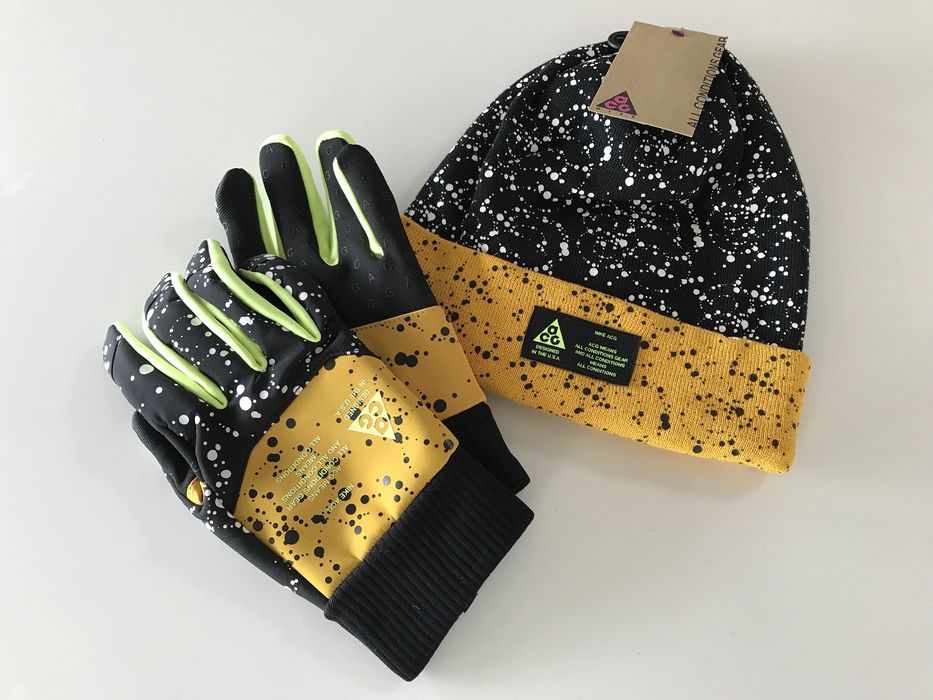 acg gloves