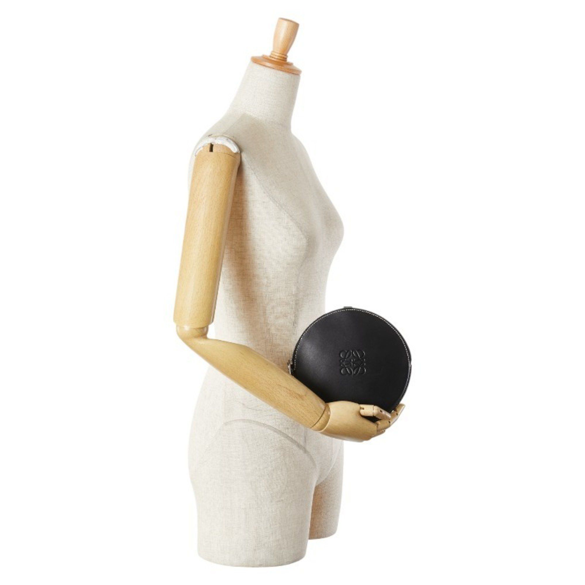 Loewe LOEWE Anagram Cookie Pouch in Black Leather for Women Size ONE SIZE - 10 Thumbnail