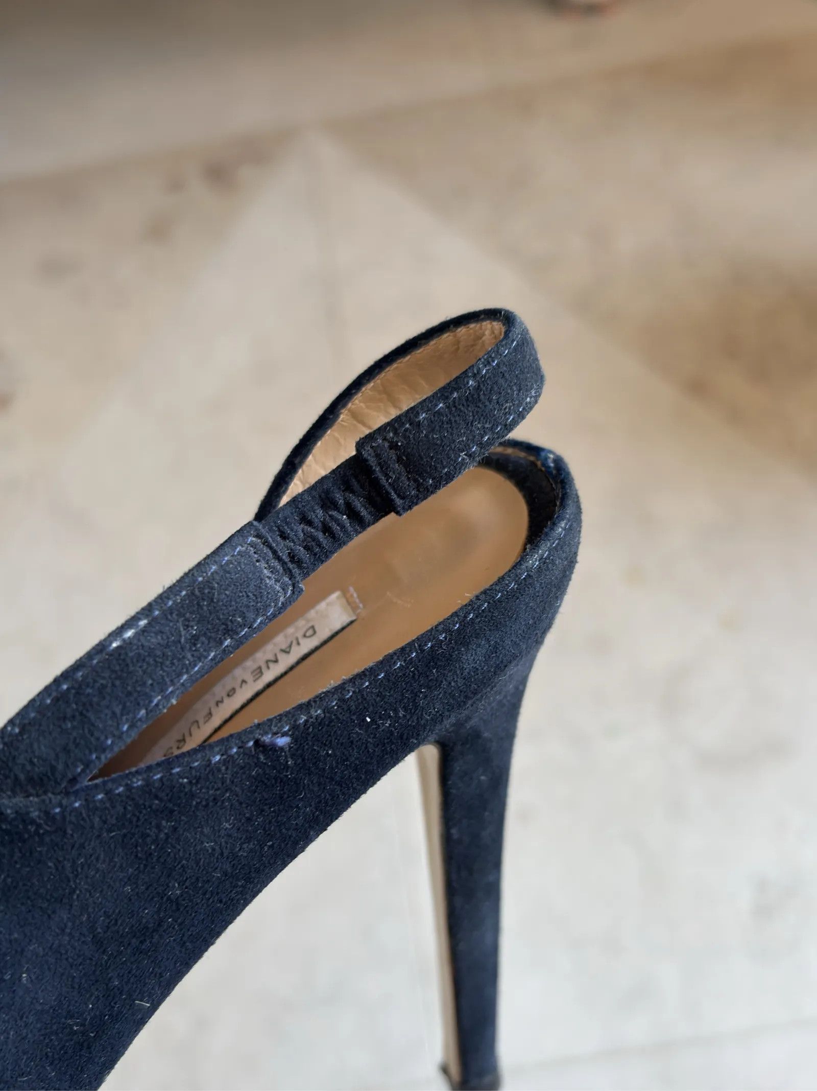 Diane von Furstenberg Diane von Furstenberg Heels Size US 9.5 / IT 39.5 - 9 Thumbnail