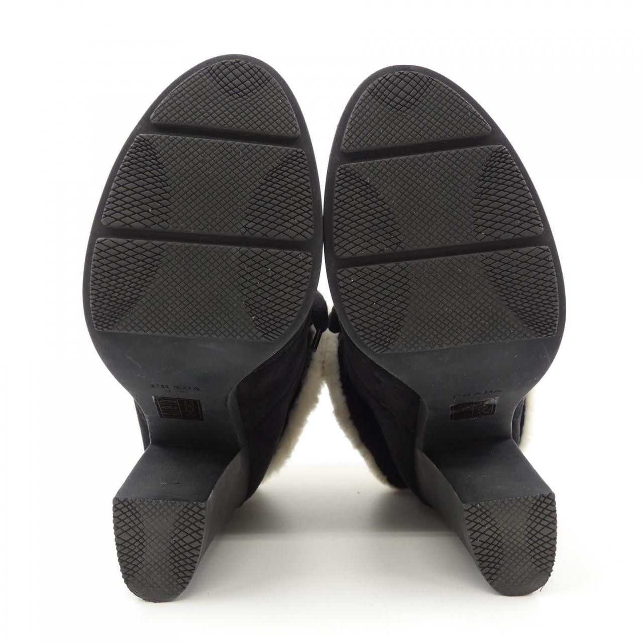 Prada Prada Prada Shearling Boots Natural Material Shoes DUTY FREE for USA Size ONE SIZE - 4 Thumbnail