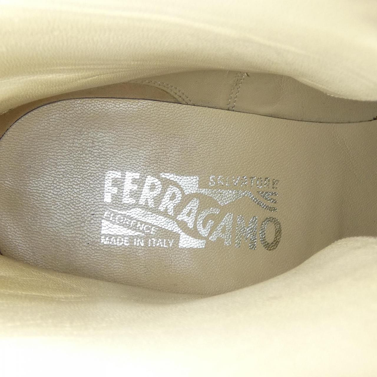 Salvatore Ferragamo Salvatore Ferragamo Salvatore Ferragamo Boots Leather Shoes DUTY FREE for USA Size ONE SIZE - 6 Thumbnail