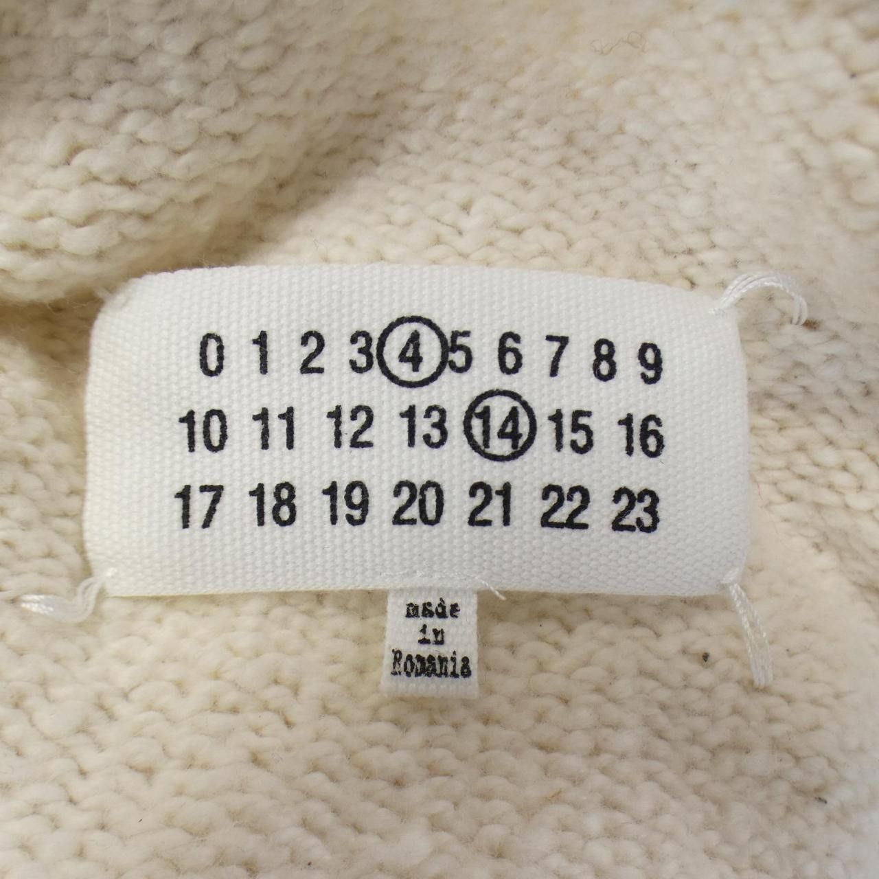 Maison Margiela Maison Martin Margiela Maison Margiela SI0GP0001 Knit Cotton Tops SI0GP0001 DUTY FREE for USA Size ONE SIZE - 4 Thumbnail