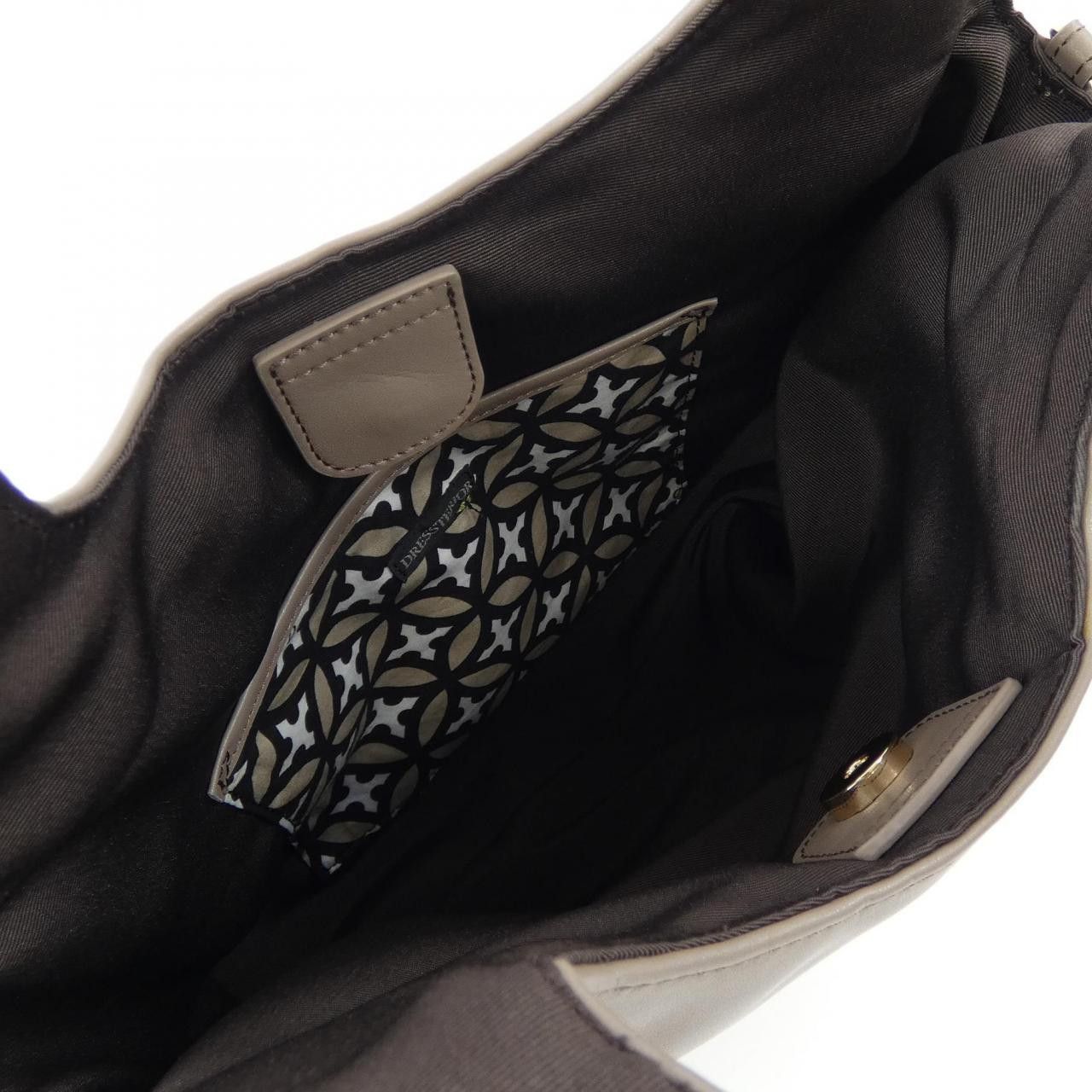 Other Other DRESSTERIOR Bag Leather Handbag DUTY FREE for USA Size ONE SIZE - 6 Thumbnail