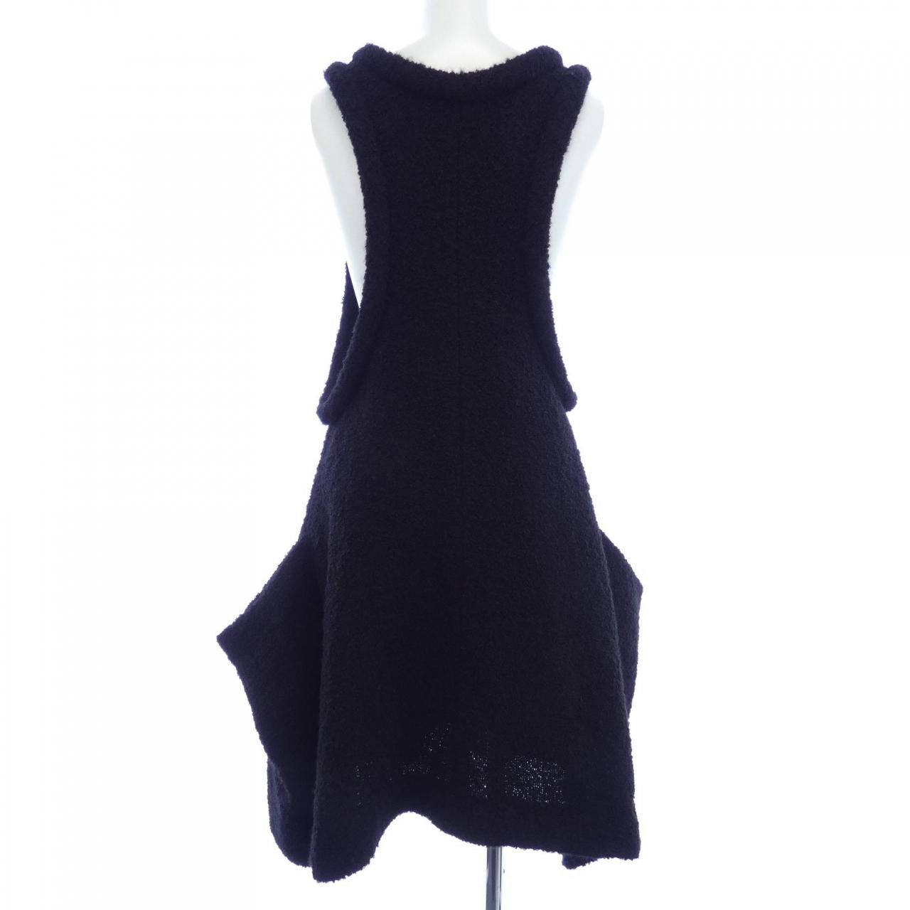 Louis Vuitton Louis Vuitton Louis Vuitton Dress Others Dresses FNDB76RF6 DUTY FREE for USA Size ONE SIZE - 2 Thumbnail