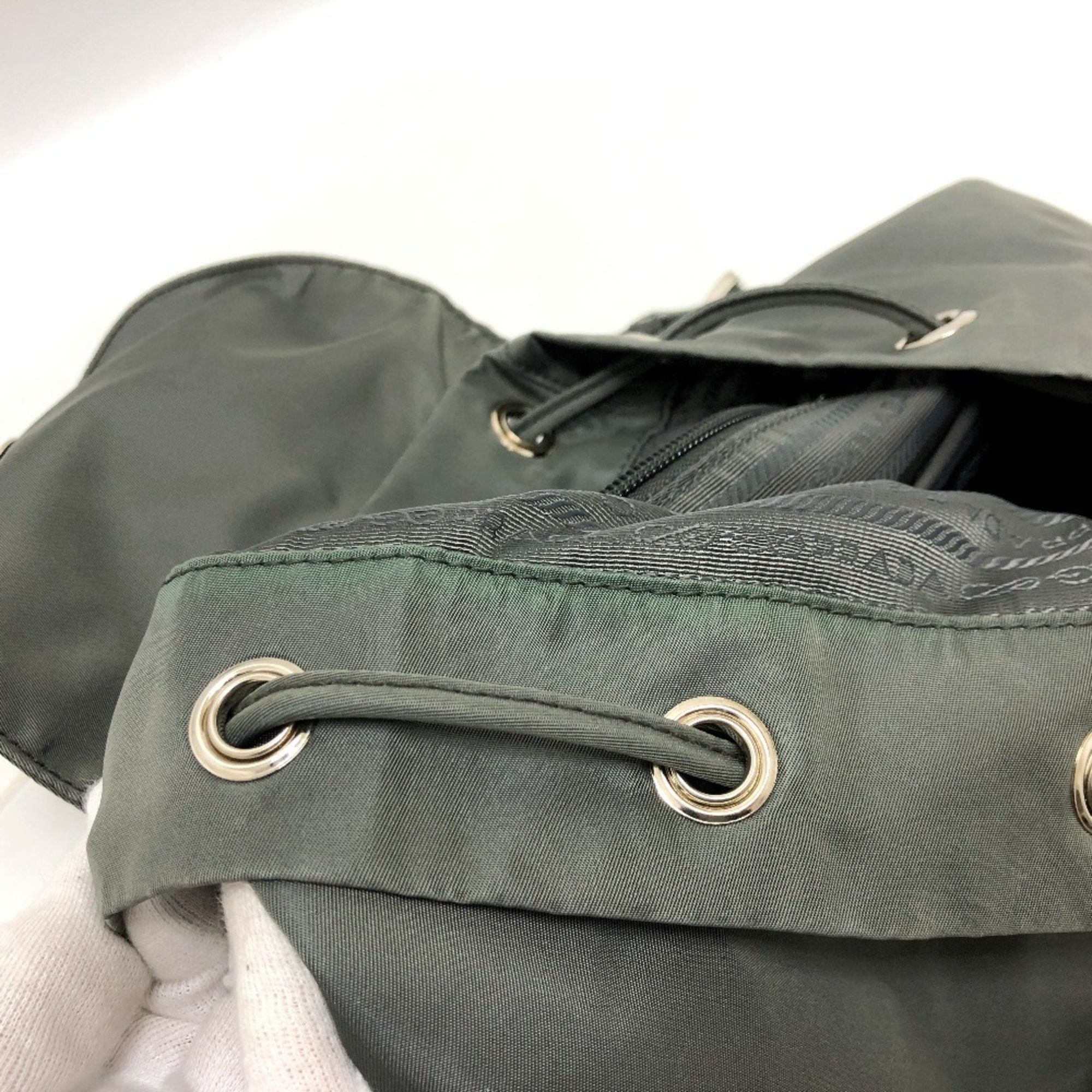 Prada PRADA BZ0032 Triangle Logo Backpack, Leather, Women's, Gray Size ONE SIZE - 9 Thumbnail