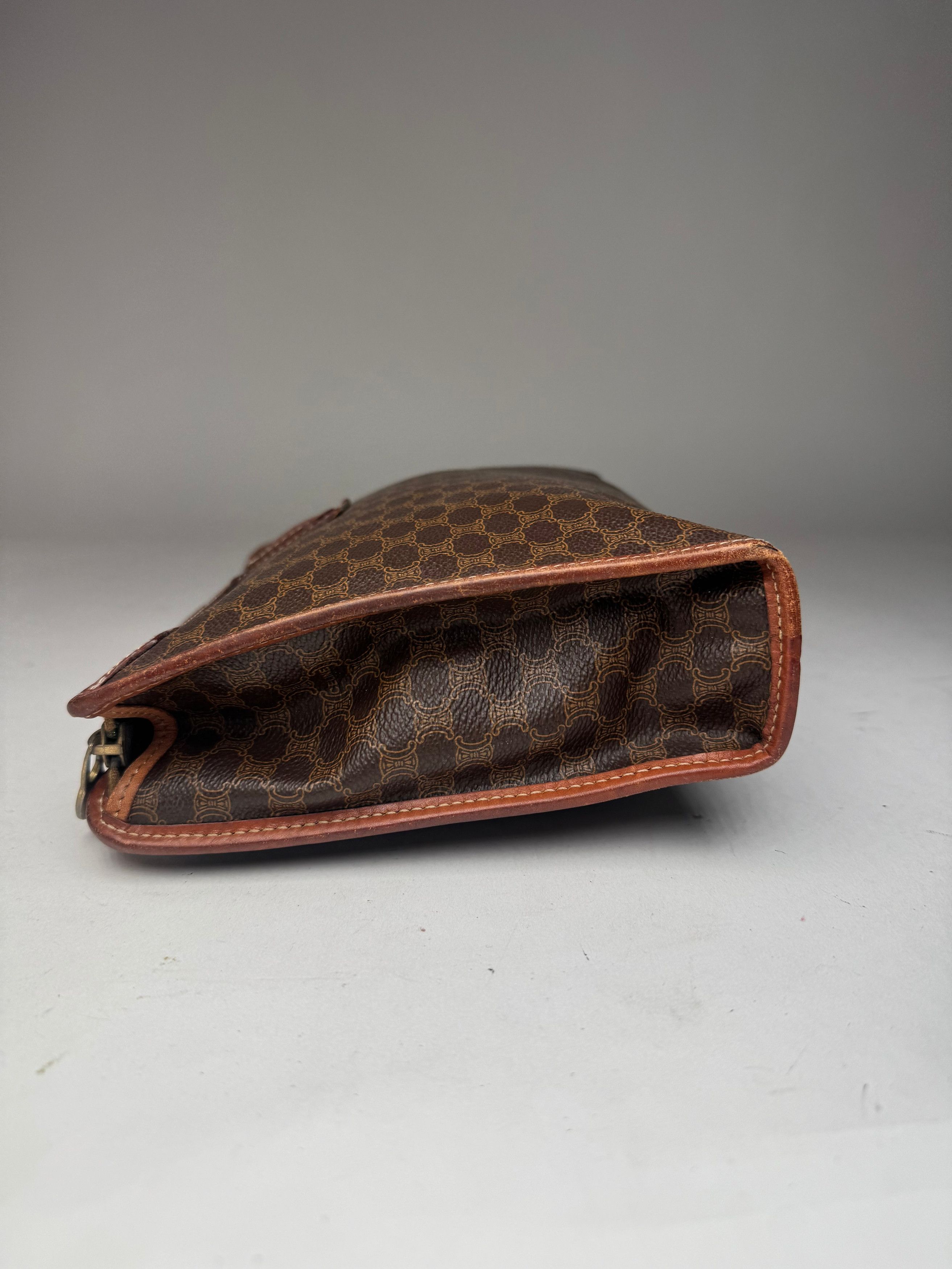 Celine Vintage Triomphe Monogram Leather Clutch Brown Size ONE SIZE - 7 Thumbnail