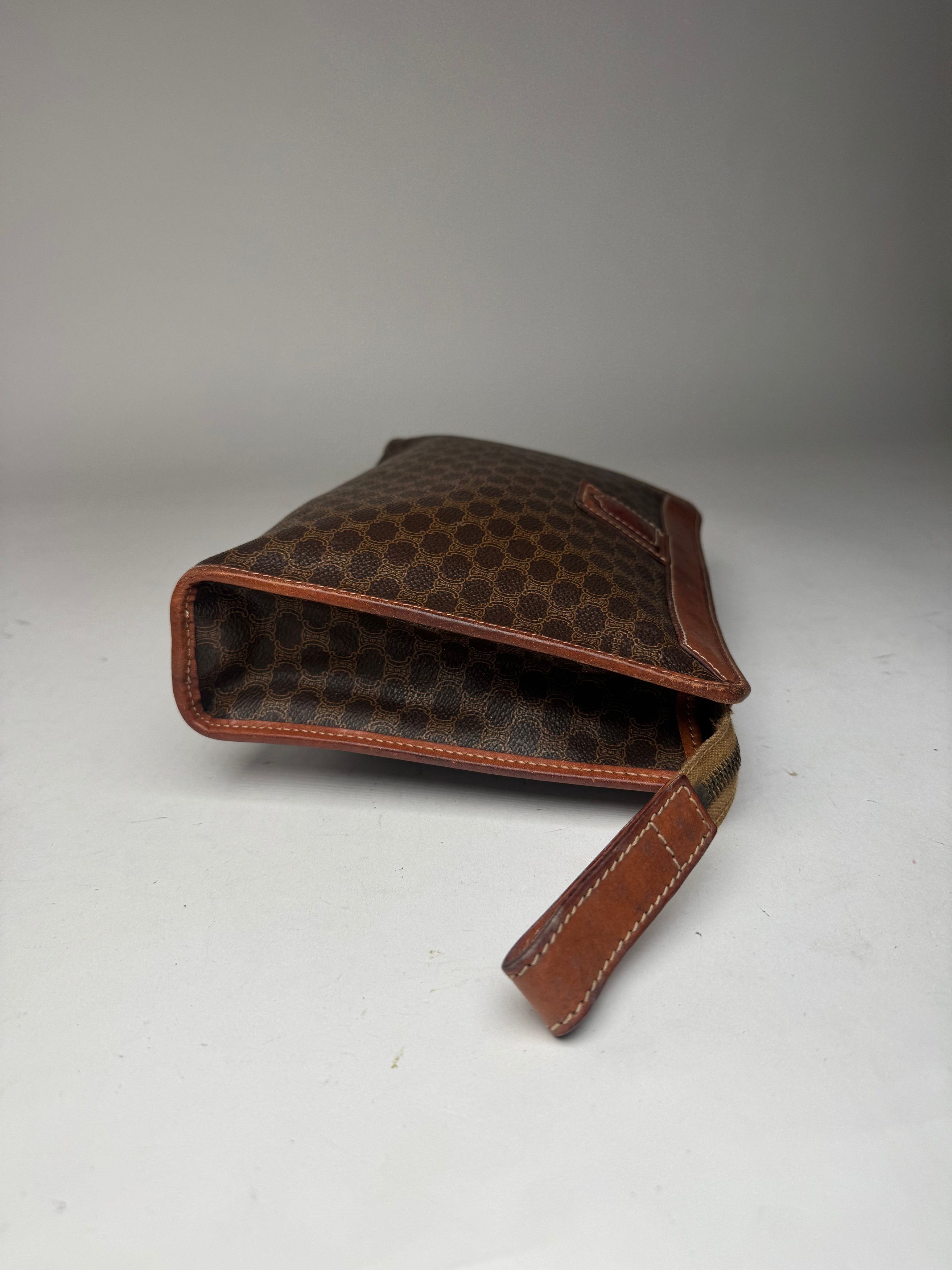 Celine Vintage Triomphe Monogram Leather Clutch Brown Size ONE SIZE - 9 Thumbnail