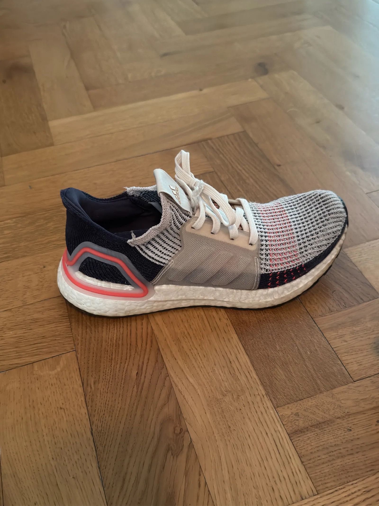 Stella McCartney Stella McCartney Pour Adidas Löparsko Sneakers Size US 9 / IT 39 - 2 Thumbnail