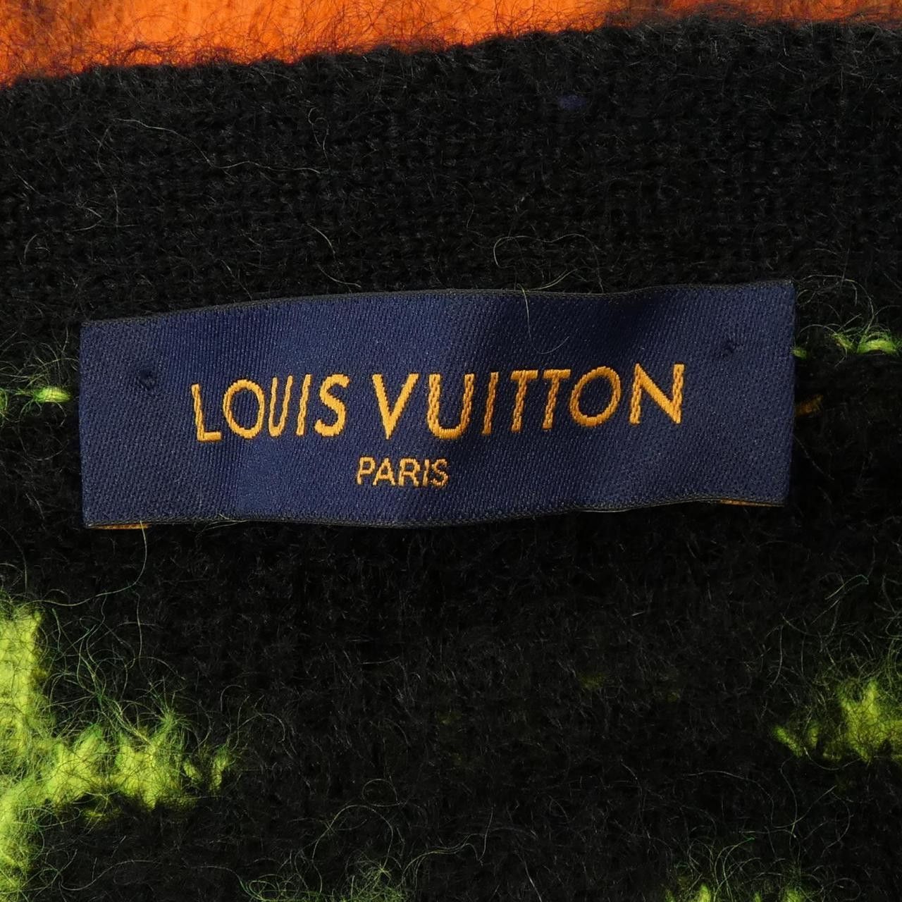 Louis Vuitton Louis Vuitton Louis Vuitton HNN05WNE5 Wool Cardigan Others Tops HNN05WNE5 DUTY FREE for USA Size ONE SIZE - 4 Thumbnail
