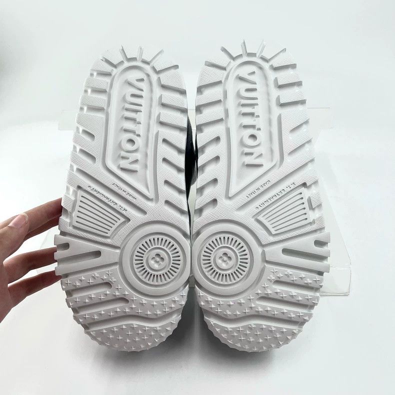 Louis Vuitton Louis Vuitton Trainer Maxi Sneakers - dmc Size US 5.5 / EU 38 - 7 Thumbnail