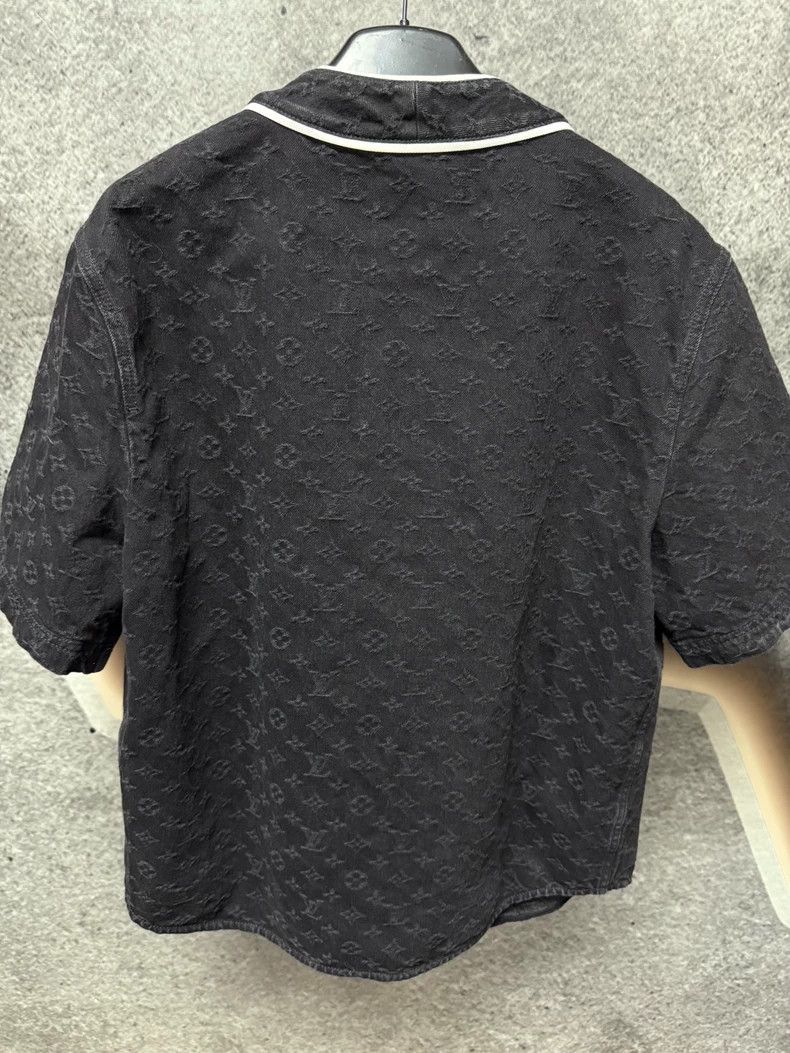 Louis Vuitton Louis Vuitton Black Logo Baseball Shirt - dmc Size US L / EU 52-54 / 3 - 2 Thumbnail