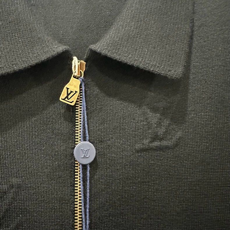 Louis Vuitton Louis Vuitton Embossed Knit Jacket - dmc Size US L / EU 52-54 / 3 - 4 Thumbnail