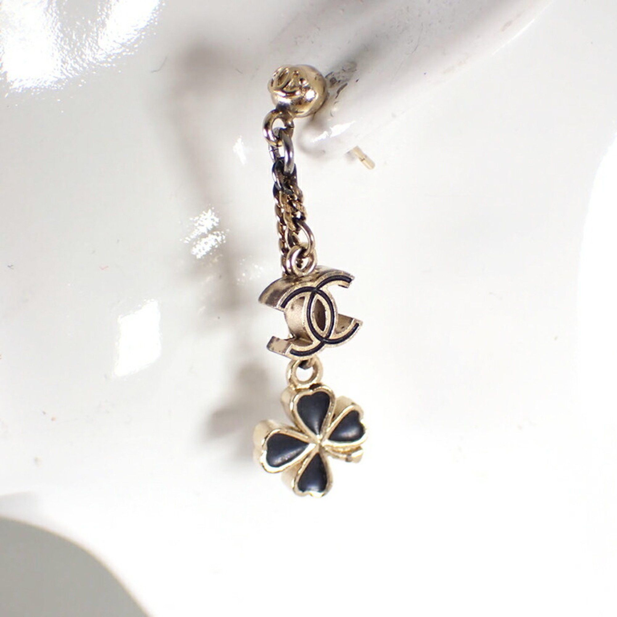 Chanel CHANEL Coco Mark Clover Earrings with Box Size ONE SIZE - 6 Thumbnail