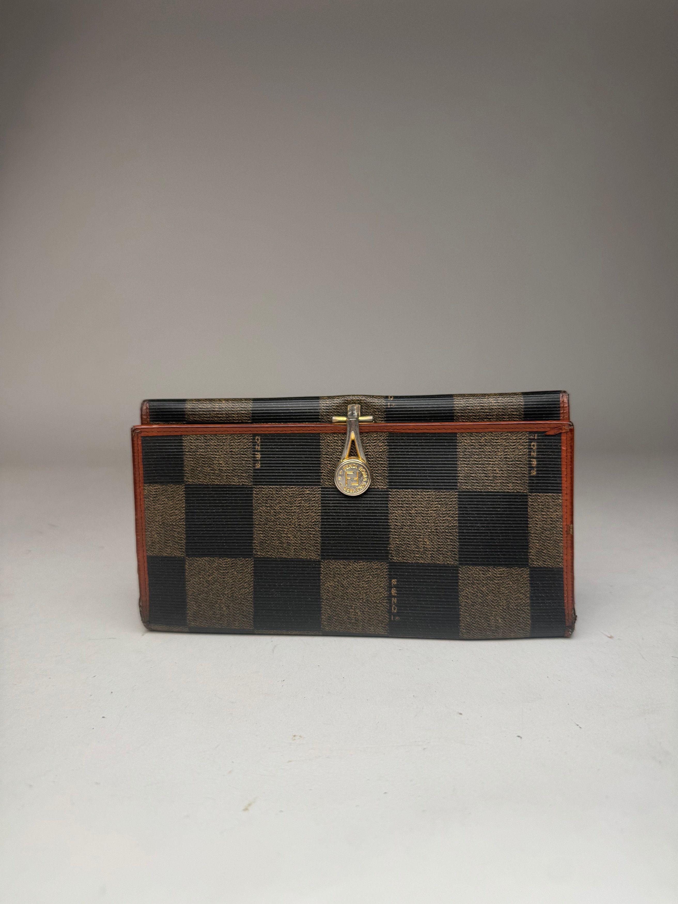 Fendi Vintage Checked Leather Wallet Brown Size ONE SIZE - 6 Thumbnail
