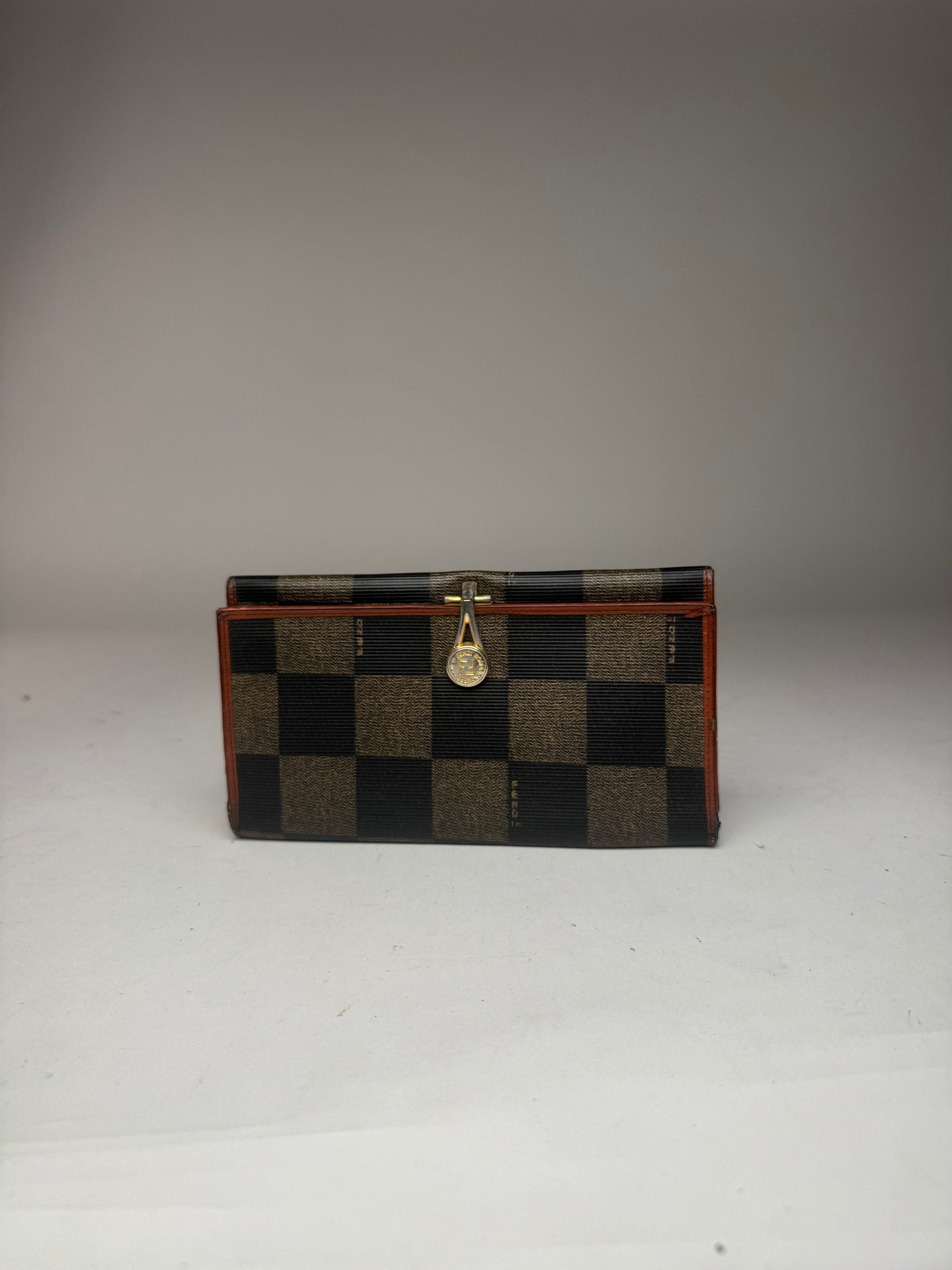 Fendi Vintage Checked Leather Wallet Brown Size ONE SIZE - 4 Thumbnail