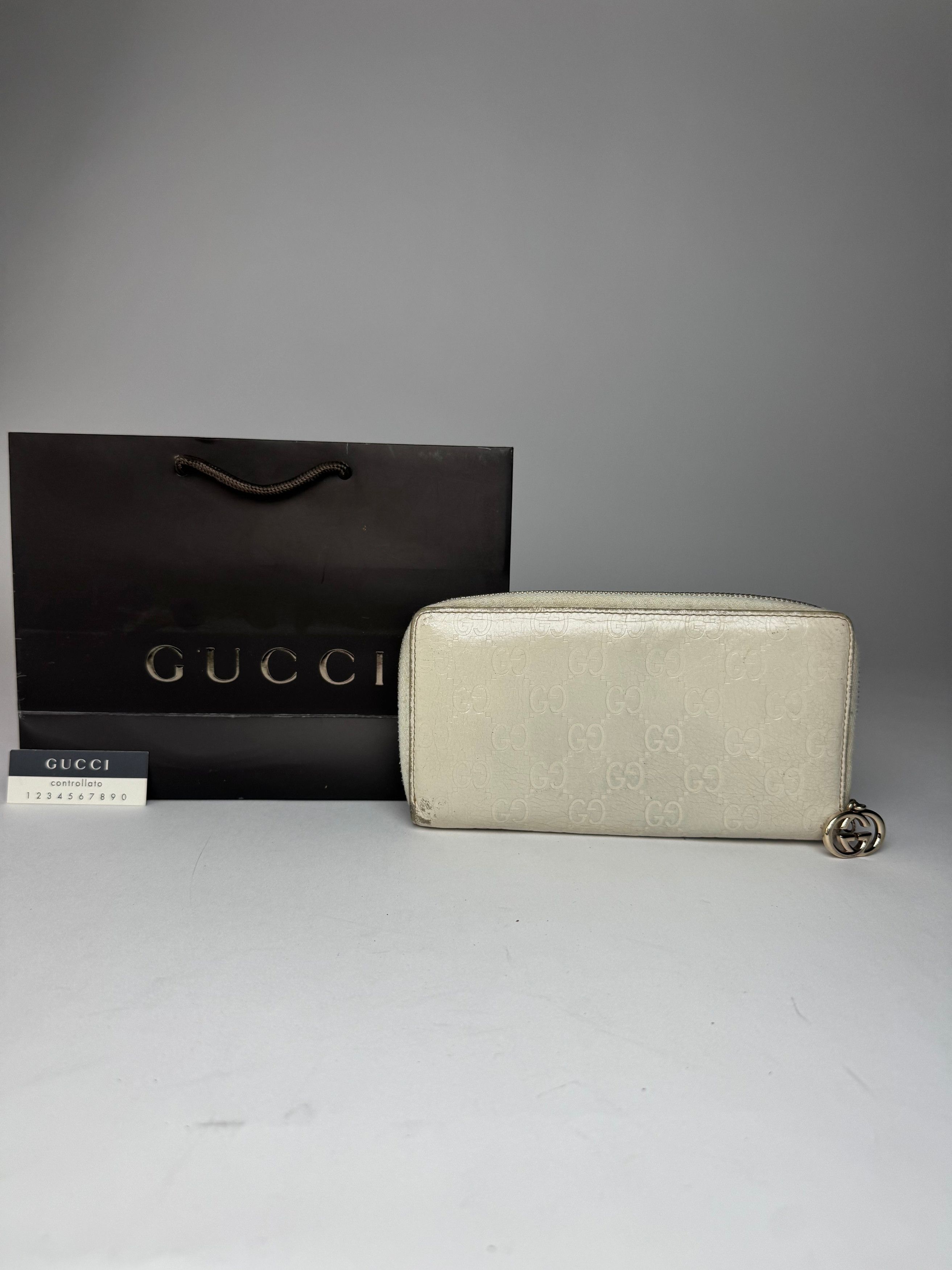 Gucci Vintage Leather Monogram Wallet white Size ONE SIZE - 2 Thumbnail