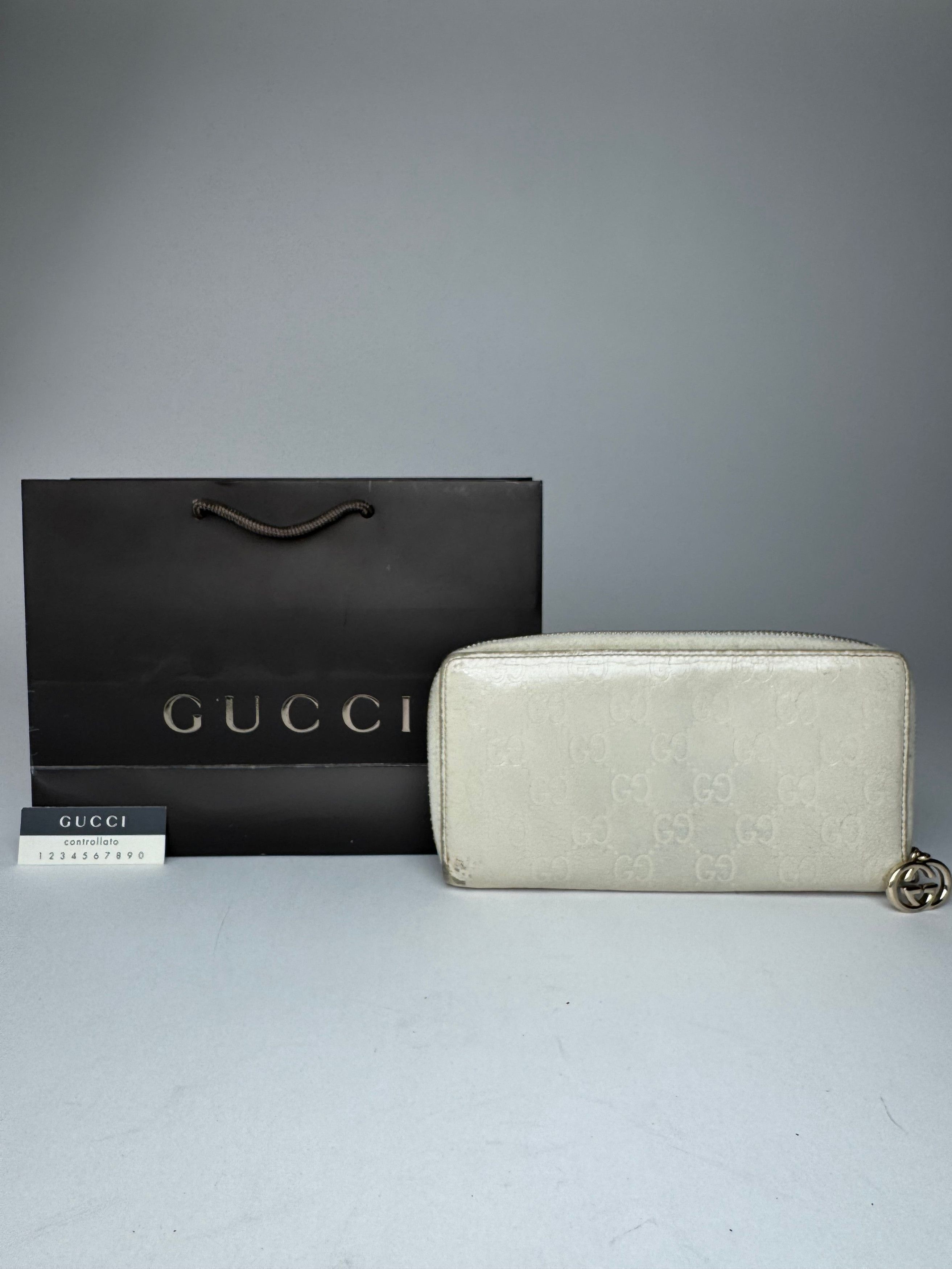 Gucci Vintage Leather Monogram Wallet white Size ONE SIZE - 11 Thumbnail
