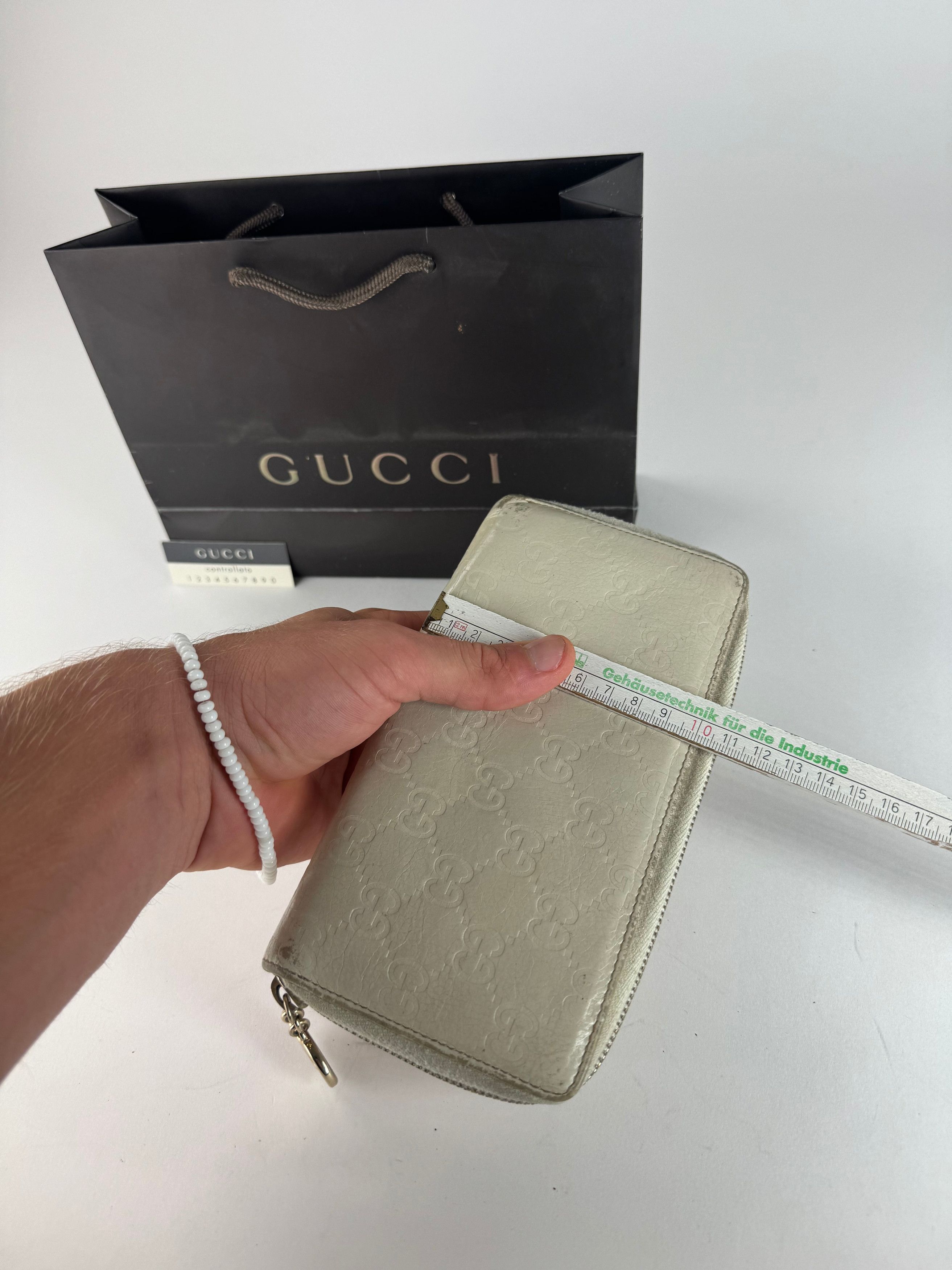 Gucci Vintage Leather Monogram Wallet white Size ONE SIZE - 10 Thumbnail