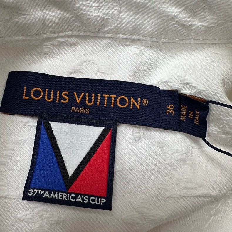 Louis Vuitton Louis Vuitton White Denim Jacket 36 - dmc Size US S / EU 44-46 / 1 - 3 Thumbnail