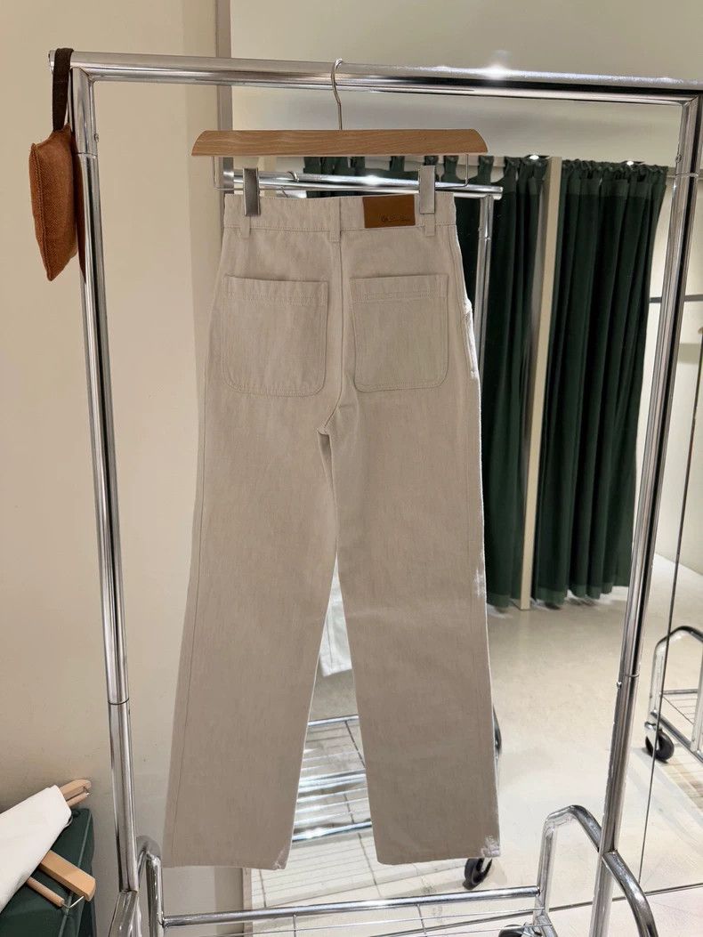 Loro Piana Women's High-Waist Gray Soft Denim Jeans - dmc Size US 38 / EU 54 - 4 Thumbnail