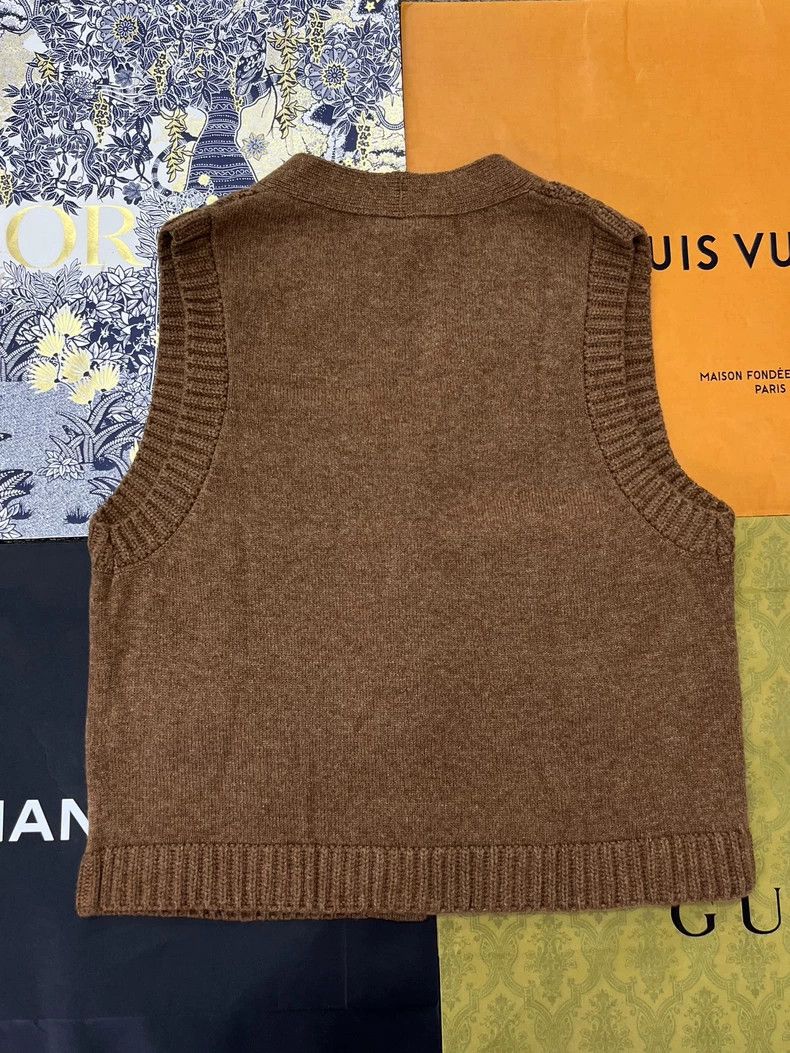 Chanel Chanel 24A Brown Knit Vest - dmc Size US M / EU 48-50 / 2 - 3 Thumbnail
