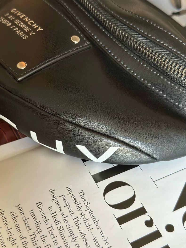 Givenchy Givenchy Tag Series Black Fanny Pack - dmc Size ONE SIZE - 5 Thumbnail