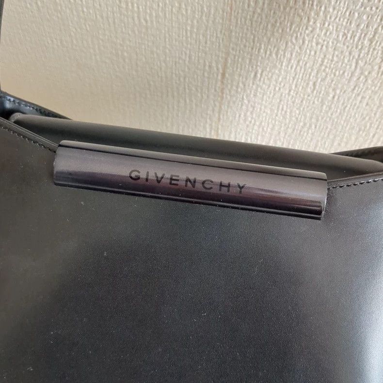 Givenchy Givenchy Vintage Square Handbag - dmc Size ONE SIZE - 6 Thumbnail
