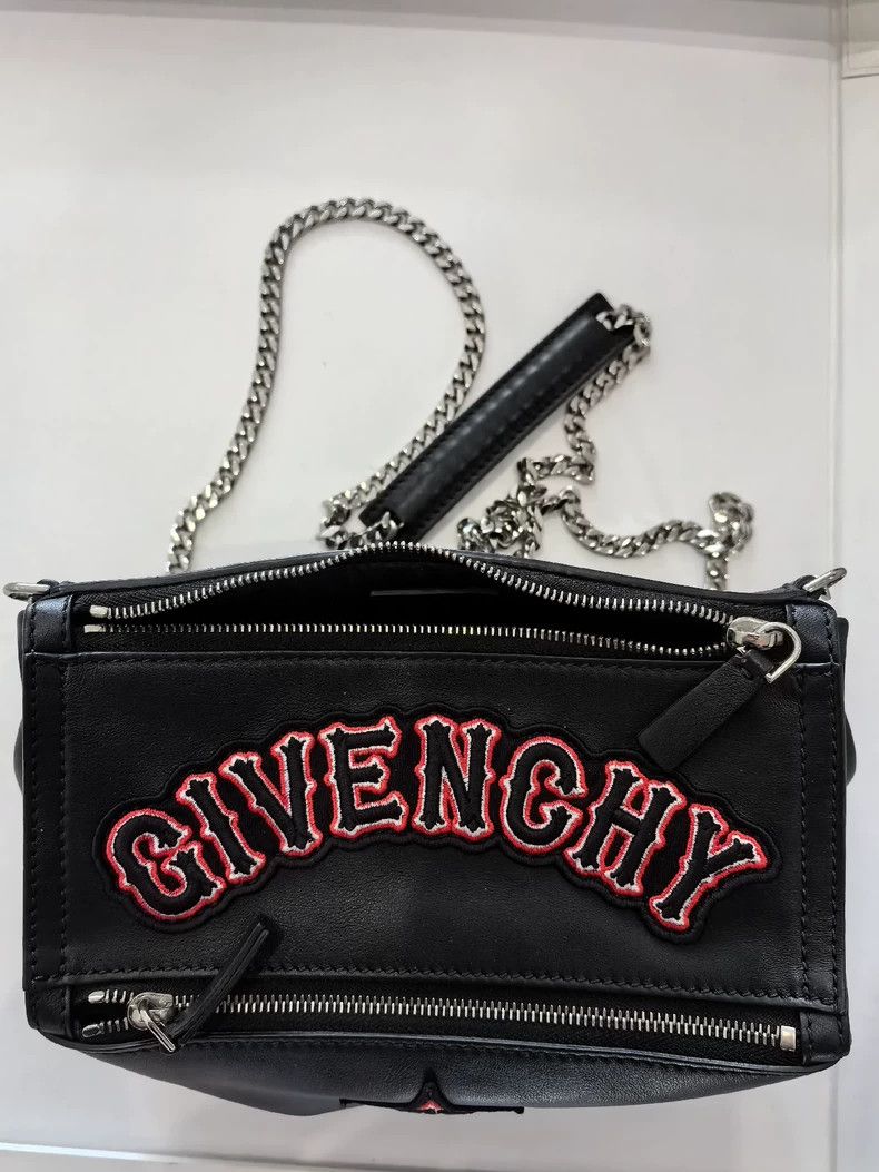 Givenchy Givenchy Leather Motorcycle Shoulder Bag - dmc Size ONE SIZE - 2 Thumbnail