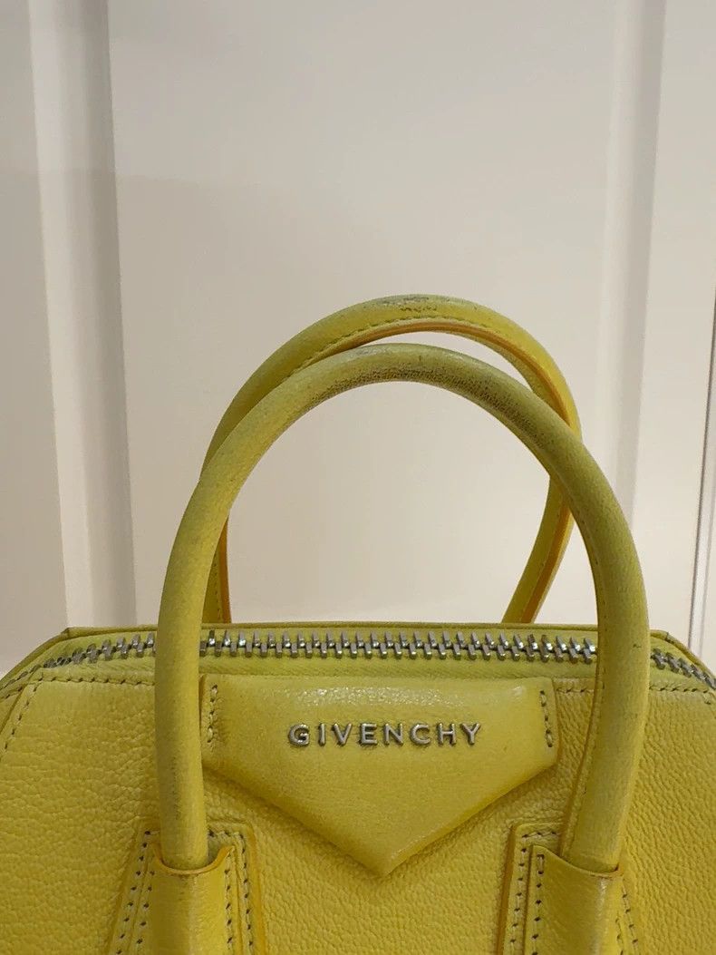Givenchy Givenchy Medium Yellow Leather Bag - dmc Size ONE SIZE - 4 Thumbnail