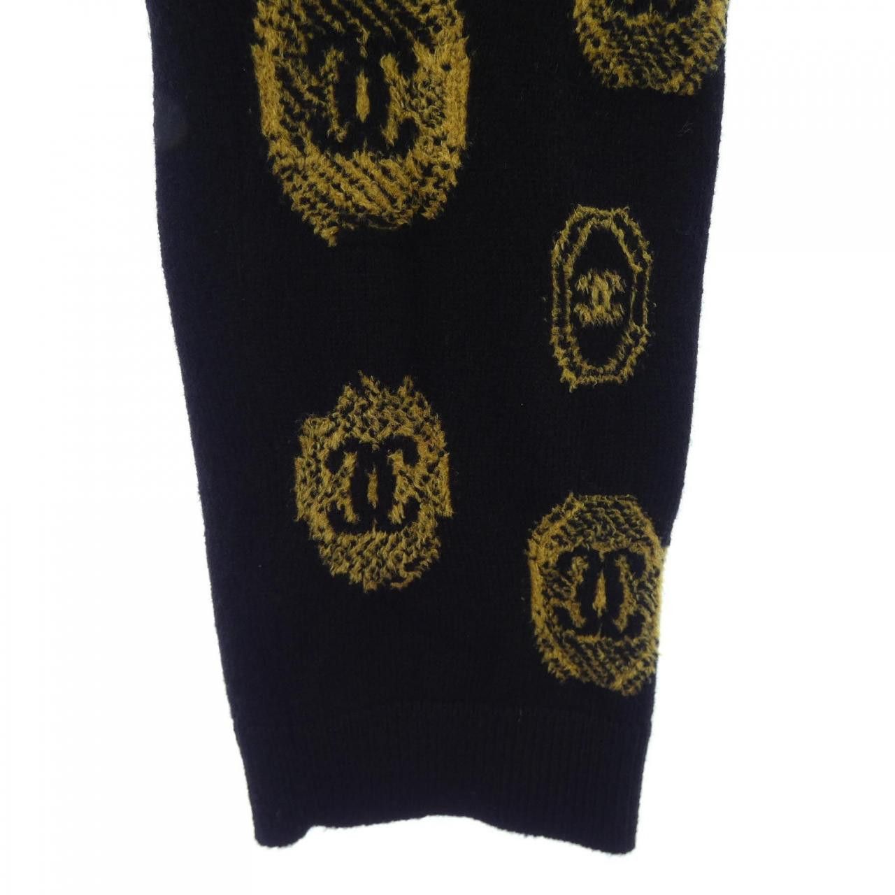 Chanel Chanel Chanel P70995K10160 Cashmere Leggings Others Bottoms P70995K10160 DUTY FREE for USA Size ONE SIZE - 5 Thumbnail